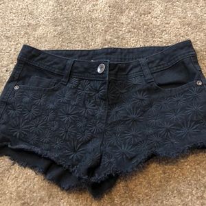 Black flower shorts!
